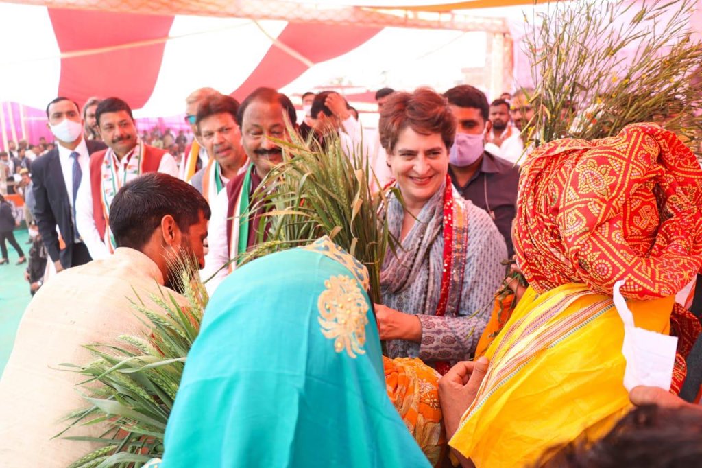 किसान सरकार के अहंकार को तोड़ के रहेंगे : प्रियंका गांधी वाड्रा